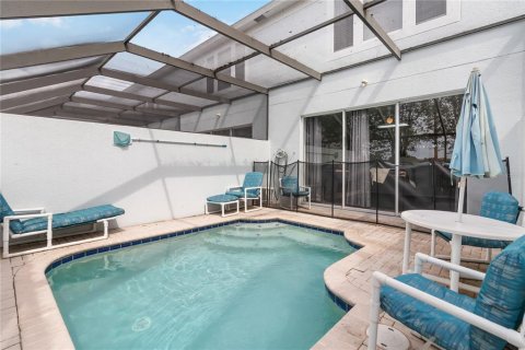 Townhouse in Kissimmee, Florida 3 bedrooms, 133.78 sq.m. № 1681691 - photo 4