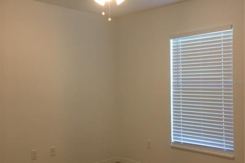 Villa ou maison à louer à DeLand, Floride: 3 chambres, 112.88 m2 № 2386414 - photo 9