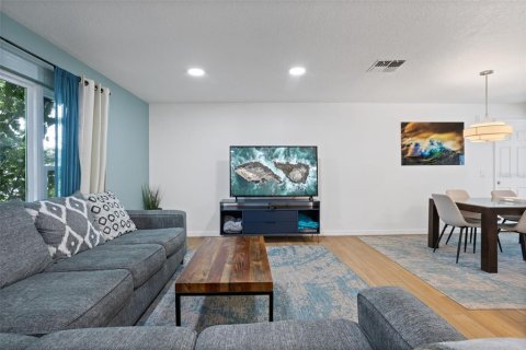 Casa en venta en Lake Wales, Florida, 4 dormitorios, 183.67 m2 № 1917683 - foto 6