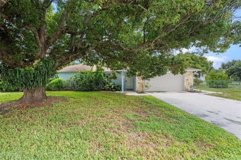 Casa en venta en Lake Wales, Florida, 4 dormitorios, 183.67 m2 № 1917683 - foto 2