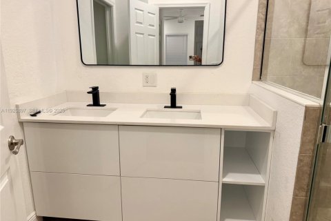 Copropriété à vendre à Port St. Lucie, Floride: 3 chambres, 165.46 m2 № 2050023 - photo 11