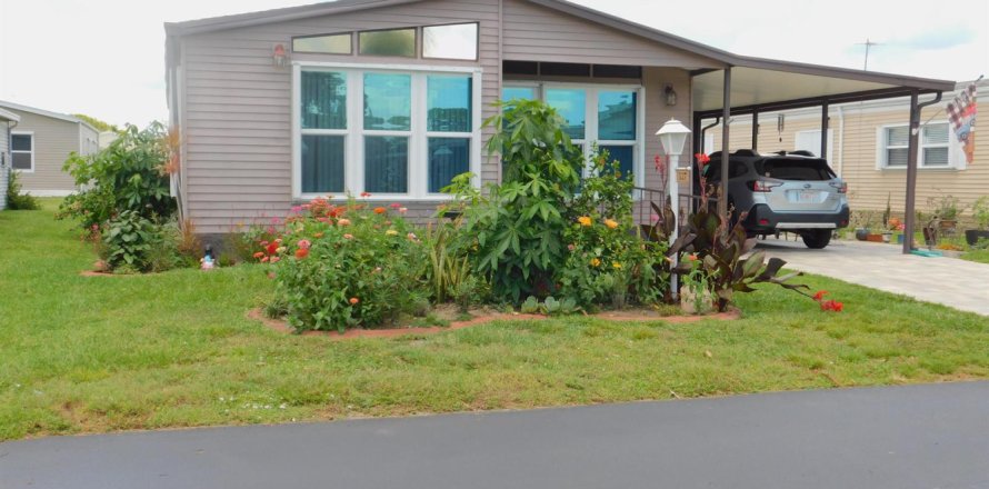 Villa ou maison à St. Lucie, Floride 2 chambres, 111.67 m2 № 2241457