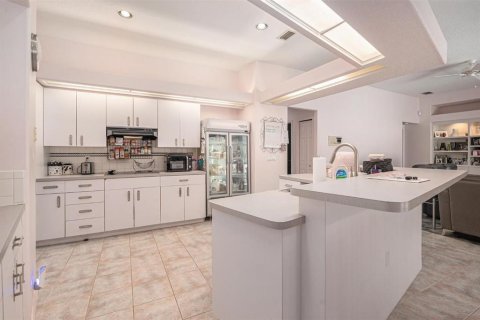 Casa en venta en Trinity, Florida, 4 dormitorios, 268.77 m2 № 1650776 - foto 10