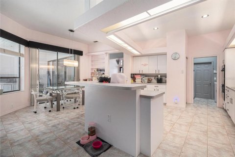 Casa en venta en Trinity, Florida, 4 dormitorios, 268.77 m2 № 1650776 - foto 9
