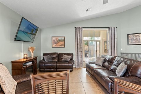 Casa en venta en New Port Richey, Florida, 3 dormitorios, 124.3 m2 № 1650061 - foto 12