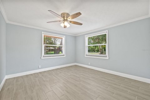 House in Tampa, Florida 3 bedrooms, 105.17 sq.m. № 1778318 - photo 22