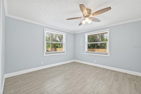 House in Tampa, Florida 3 bedrooms, 105.17 sq.m. № 1778318 - photo 20