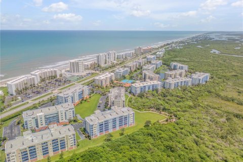 Condo in New Smyrna Beach, Florida, 3 bedrooms  № 2377901 - photo 3