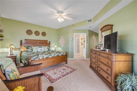 Condo in New Smyrna Beach, Florida, 3 bedrooms  № 2377901 - photo 25