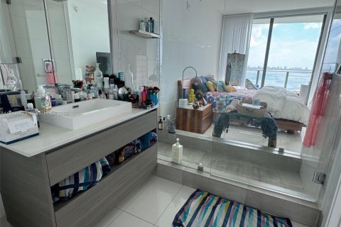 Copropriété à louer à Miami, Floride: 1 chambre, 79.34 m2 № 1839456 - photo 22