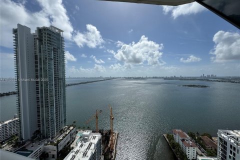 Copropriété à louer à Miami, Floride: 1 chambre, 79.34 m2 № 1839456 - photo 9