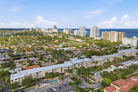 Condominio en alquiler en Lauderdale-by-the-Sea, Florida, 1 dormitorio, 56.67 m2 № 2017691 - foto 22