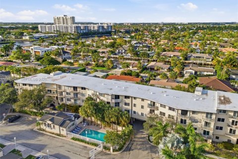 Condominio en alquiler en Lauderdale-by-the-Sea, Florida, 1 dormitorio, 56.67 m2 № 2017691 - foto 27