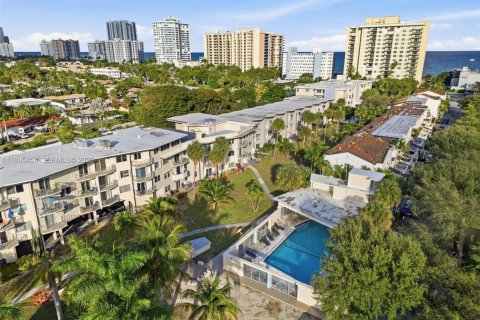 Condominio en alquiler en Lauderdale-by-the-Sea, Florida, 1 dormitorio, 56.67 m2 № 2017691 - foto 26