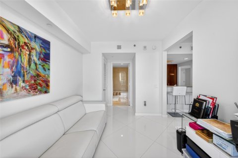 Condo in Hollywood, Florida, 3 bedrooms  № 2076160 - photo 21