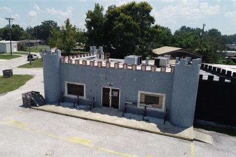 Commercial property in Winter Haven, Florida 179.58 sq.m. № 1870494 - photo 1
