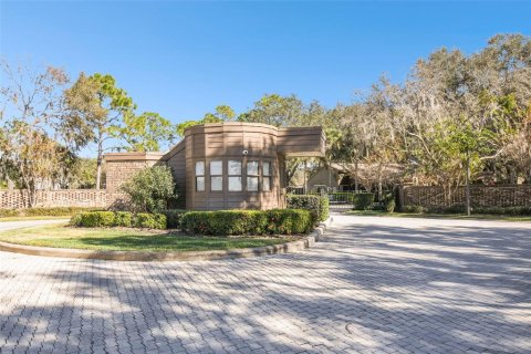 House in Winter Haven, Florida 4 bedrooms, 288.83 sq.m. № 1520013 - photo 28