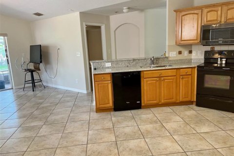 House in Tampa, Florida 3 bedrooms, 127.93 sq.m. № 1819525 - photo 16