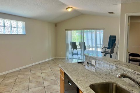 House in Tampa, Florida 3 bedrooms, 127.93 sq.m. № 1819525 - photo 17