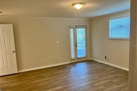 House in Tampa, Florida 3 bedrooms, 127.93 sq.m. № 1819525 - photo 6