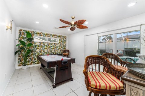 House in The Villages, Florida 2 bedrooms, 106.09 sq.m. № 1870360 - photo 21