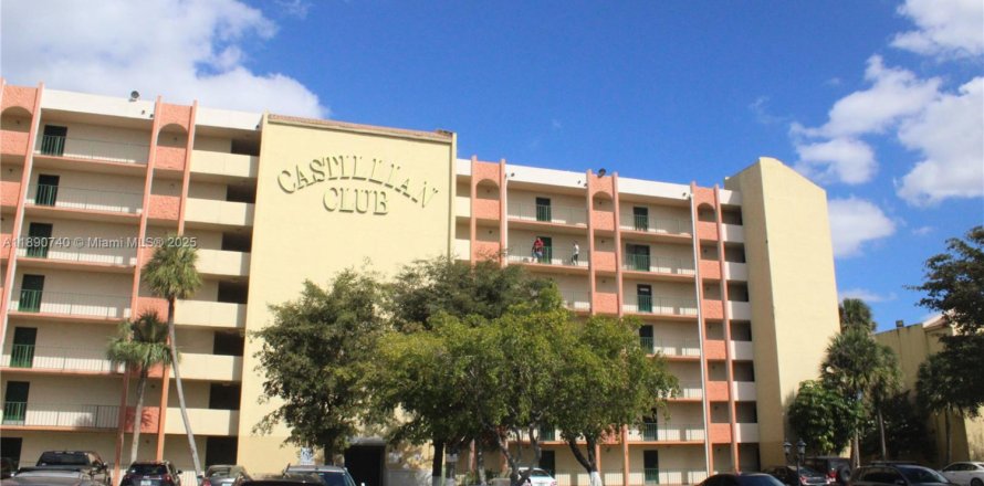 Condo à Miami, Floride, 1 chambre  № 1951755