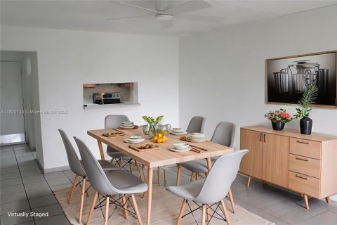Copropriété à louer à Miami, Floride: 1 chambre, 61.97 m2 № 1951755 - photo 3