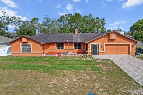 Casa en venta en Spring Hill, Florida, 5 dormitorios, 328.87 m2 № 1762253 - foto 1