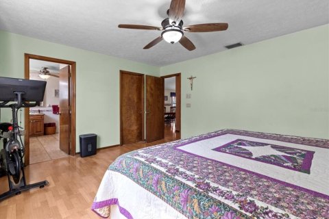 Casa en venta en Spring Hill, Florida, 5 dormitorios, 328.87 m2 № 1762253 - foto 14