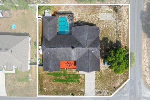 Casa en venta en Spring Hill, Florida, 5 dormitorios, 328.87 m2 № 1762253 - foto 2