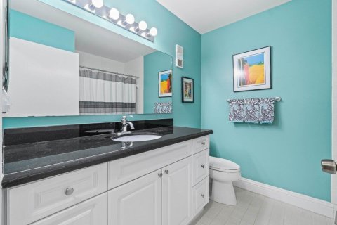 Condo in Boca Raton, Florida, 2 bedrooms № 2181911 - photo 19