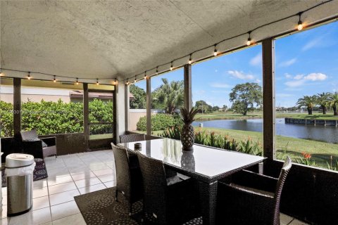 Casa en venta en Boynton Beach, Florida, 2 dormitorios, 161.65 m2 № 1954937 - foto 19