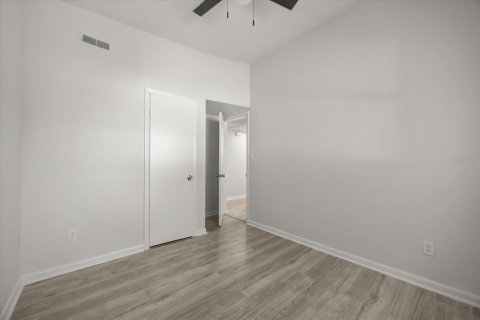House in Winter Park, Florida 4 bedrooms, 151.15 sq.m. № 1873469 - photo 10