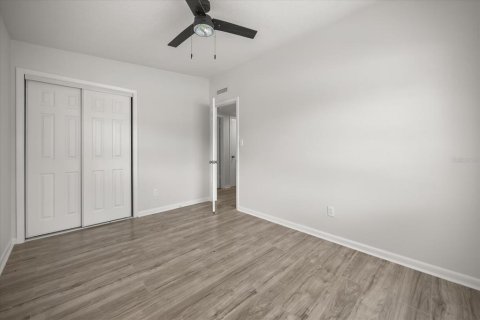 House in Winter Park, Florida 4 bedrooms, 151.15 sq.m. № 1873469 - photo 15