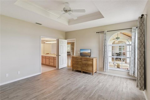 Condo in Winter Haven, Florida, 2 bedrooms  № 2218876 - photo 8