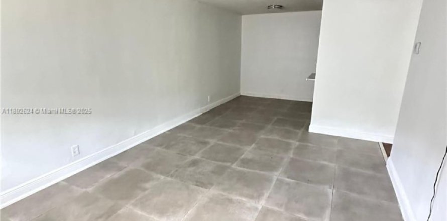 Apartamento en Lauderhill, Florida 2 dormitorios № 1950938