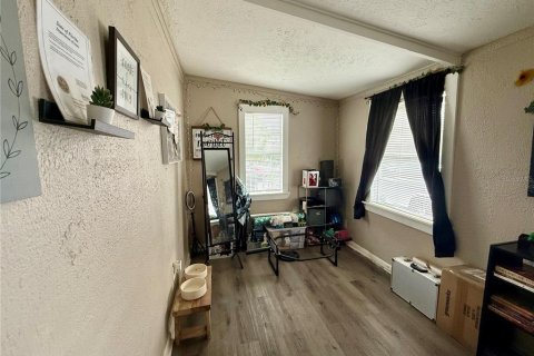 Casa en venta en Tampa, Florida, 2 dormitorios, 78.04 m2 № 1877390 - foto 4