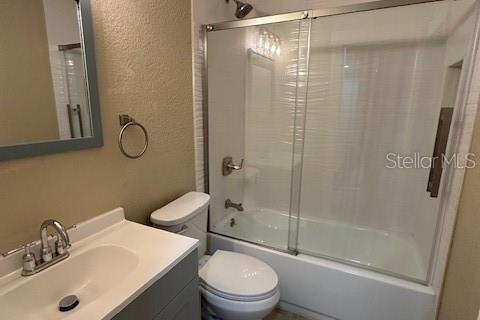 House in Tampa, Florida 4 bedrooms, 143.07 sq.m. № 1563744 - photo 17