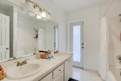 Villa ou maison à louer à Fort Lauderdale, Floride: 4 chambres, 182.18 m2 № 2146951 - photo 25