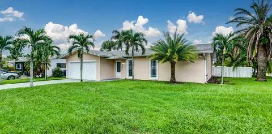 Villa ou maison à Fort Lauderdale, Floride 4 chambres, 182.18 m2 № 2146951