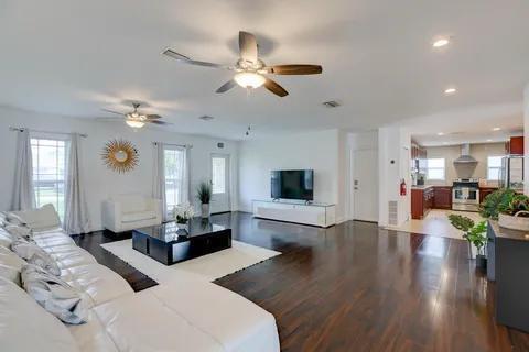 Villa ou maison à louer à Fort Lauderdale, Floride: 4 chambres, 182.18 m2 № 2146951 - photo 10