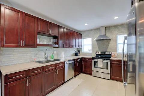 Villa ou maison à louer à Fort Lauderdale, Floride: 4 chambres, 182.18 m2 № 2146951 - photo 13
