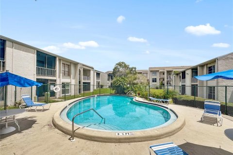 Condominio en venta en Clearwater, Florida, 1 dormitorio, 65.03 m2 № 1819258 - foto 20