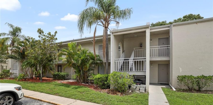 Condominio en Clearwater, Florida, 1 dormitorio № 1819258