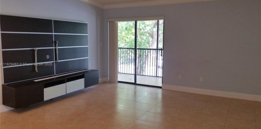 Condo à Tamarac, Floride, 2 chambres № 1804282
