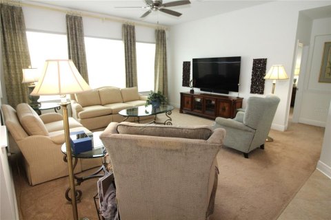 House in Apollo Beach, Florida 3 bedrooms, 222.41 sq.m. № 1625620 - photo 25