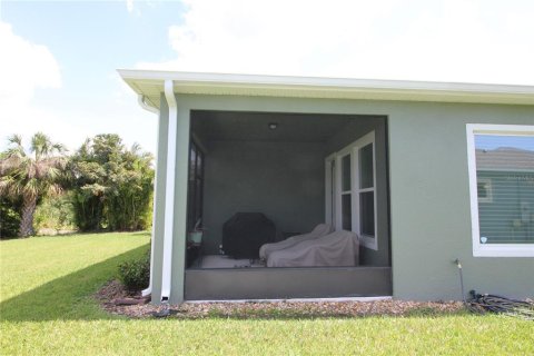 House in Apollo Beach, Florida 3 bedrooms, 222.41 sq.m. № 1625620 - photo 14