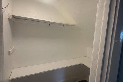Apartamento en alquiler en Saint Petersburg, Florida, 2 dormitorios, 69.68 m2 № 2225297 - foto 5