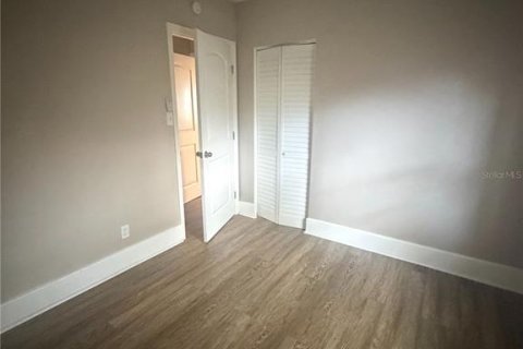 Apartamento en alquiler en Saint Petersburg, Florida, 2 dormitorios, 69.68 m2 № 2225297 - foto 6