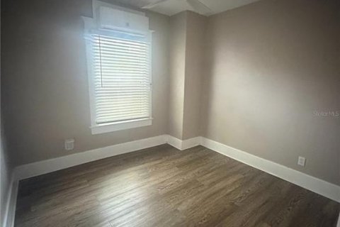 Apartamento en alquiler en Saint Petersburg, Florida, 2 dormitorios, 69.68 m2 № 2225297 - foto 7